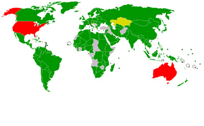 la carte du monde avec les premiers signataires en vert.